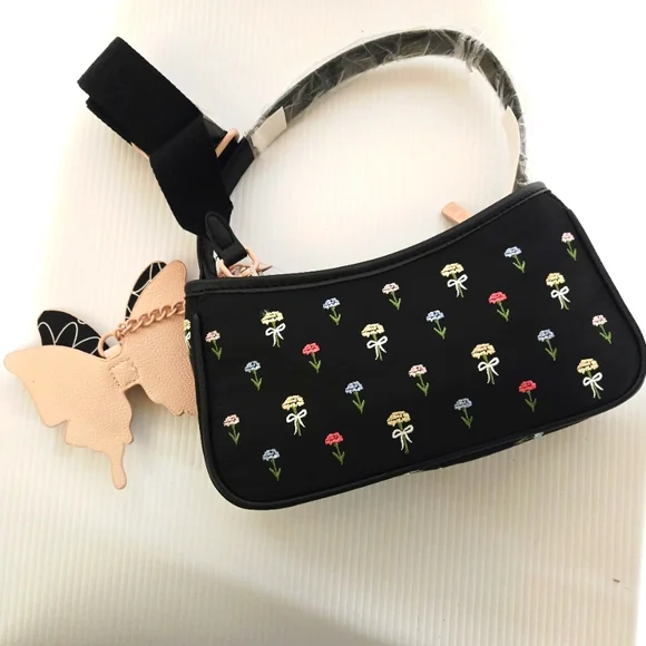 Betsey Johnson Black Floral Crossbody Bag With Butterfly Bag Tag Removable Strap - Picture 9 of 10